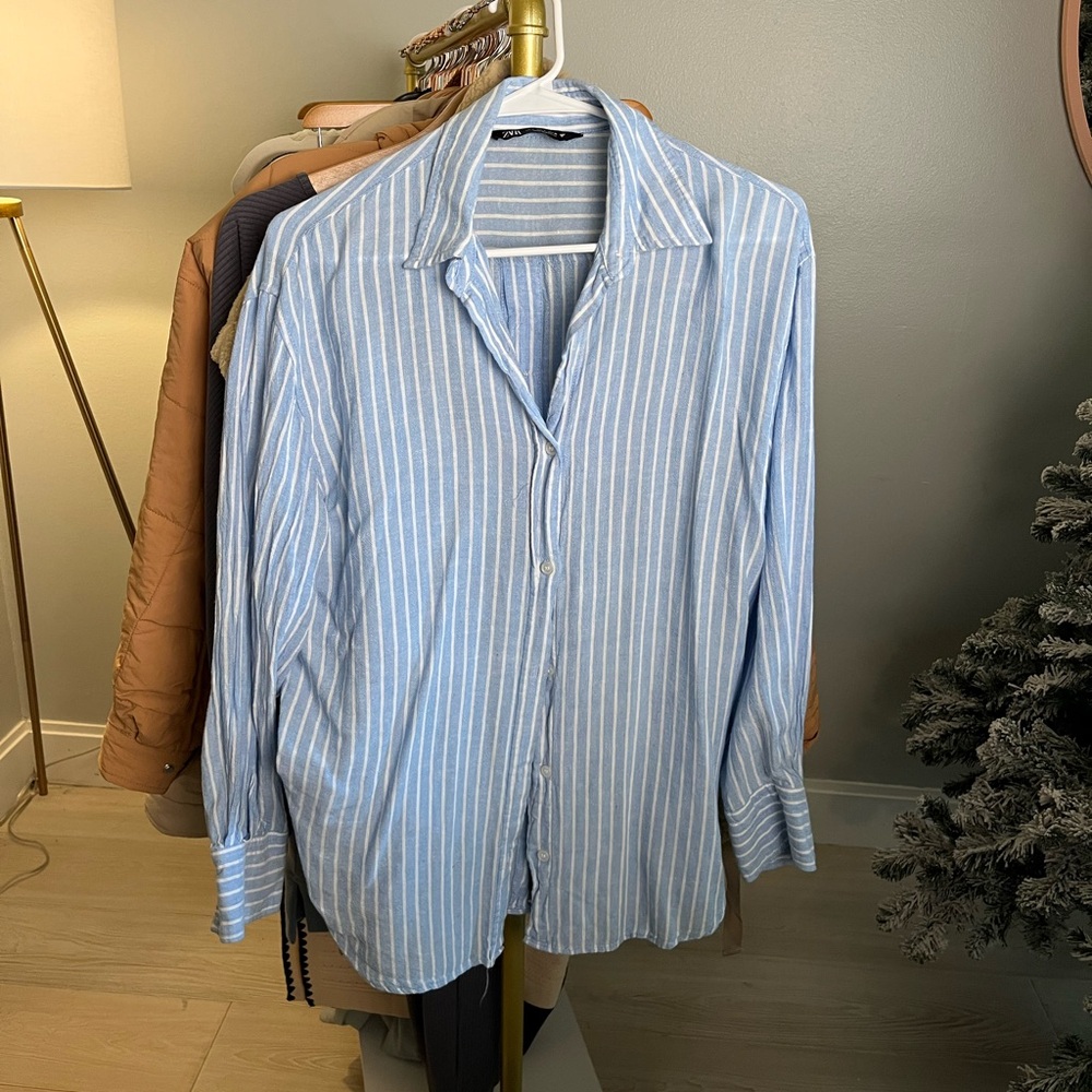 Zara linen button down. Blue and white stripes. Size small.